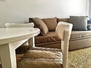 Desmais Apartment *